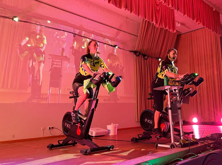 Impressionen Indoorcycling – Spendenmarathon